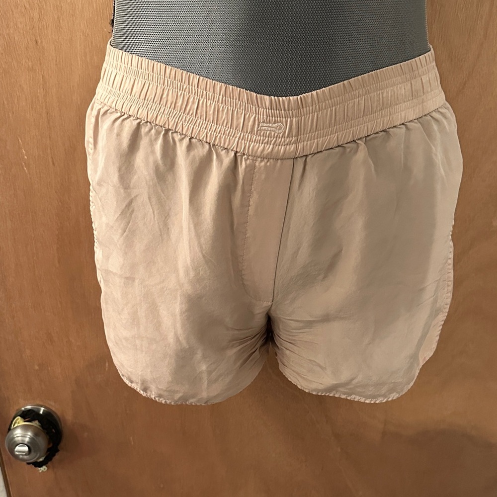 Women's Theory Tan Boxer Shorts
